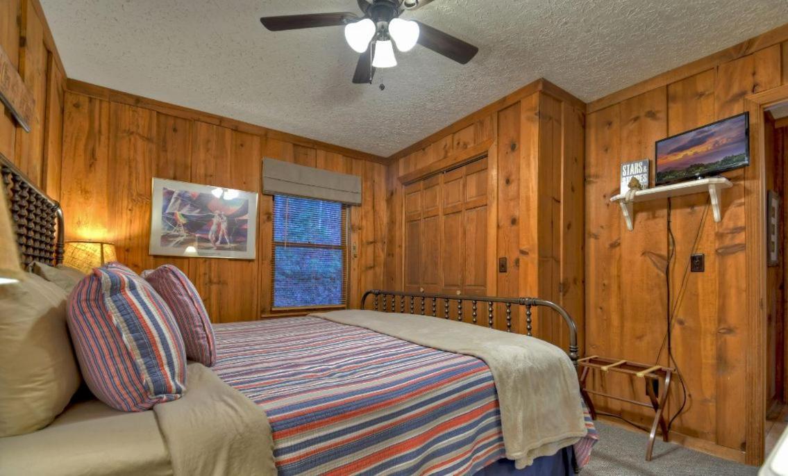 American Dream Americana Decor Close To Downtown Blue Ridge Buitenkant foto